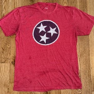 💰6 for $30💰Men’s TN Tri-Star shirt